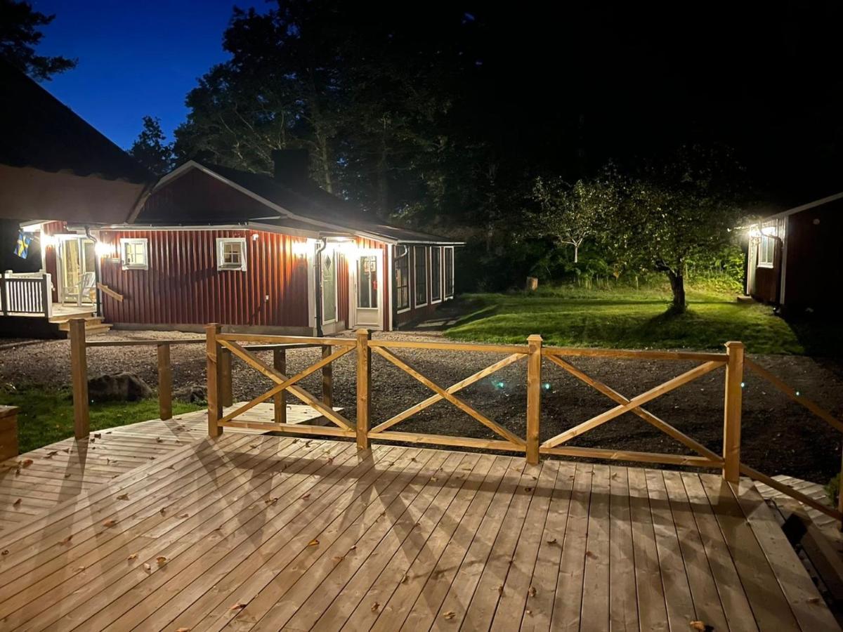Almas Gard Hotel Ullared Buitenkant foto
